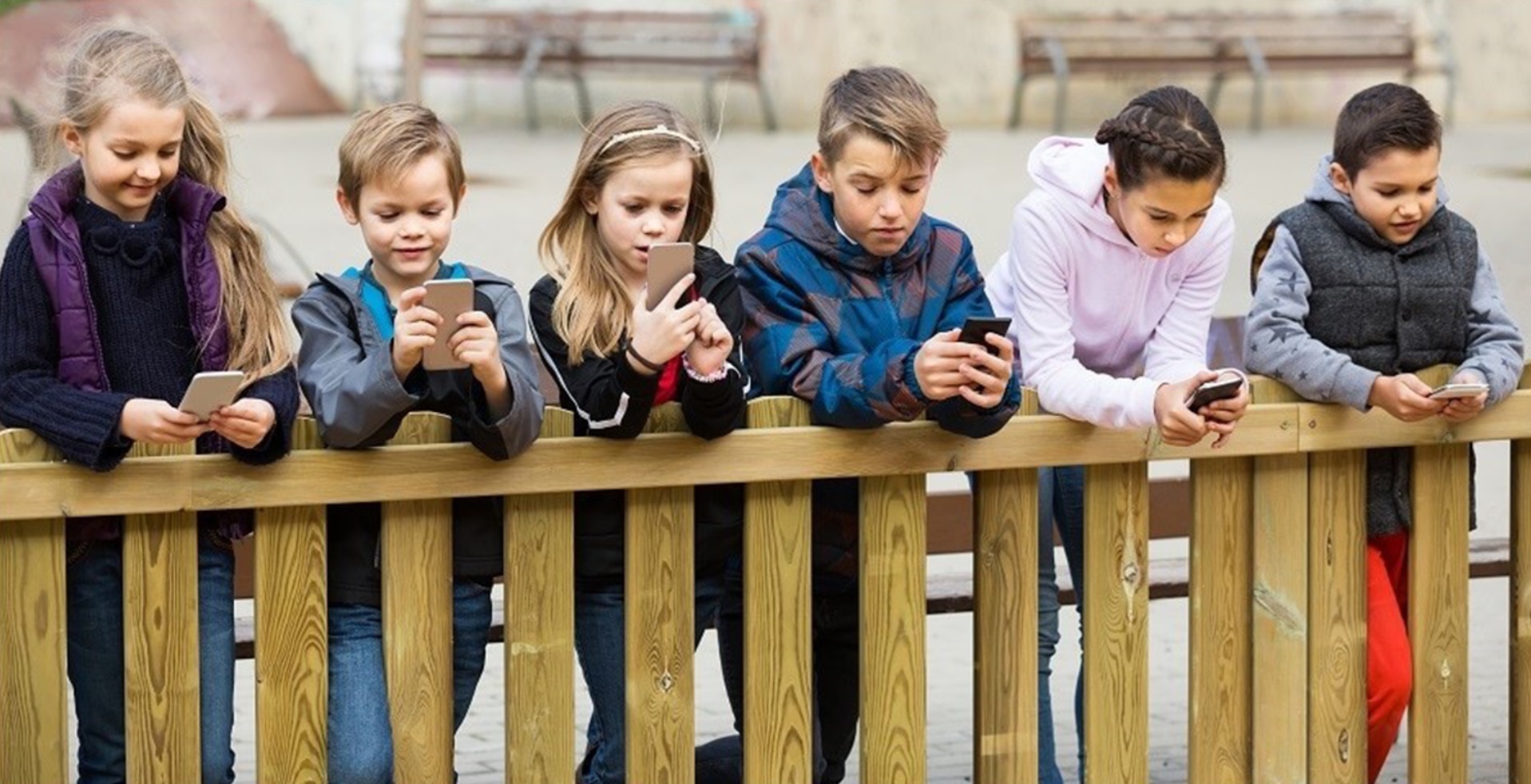 Smart Phone Dictator 2 Smart Phone Dictator 2